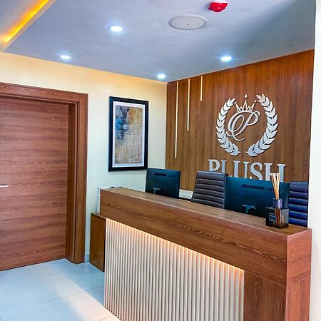 Plush Hotel,Αμπούζα Εξωτερικό φωτογραφία