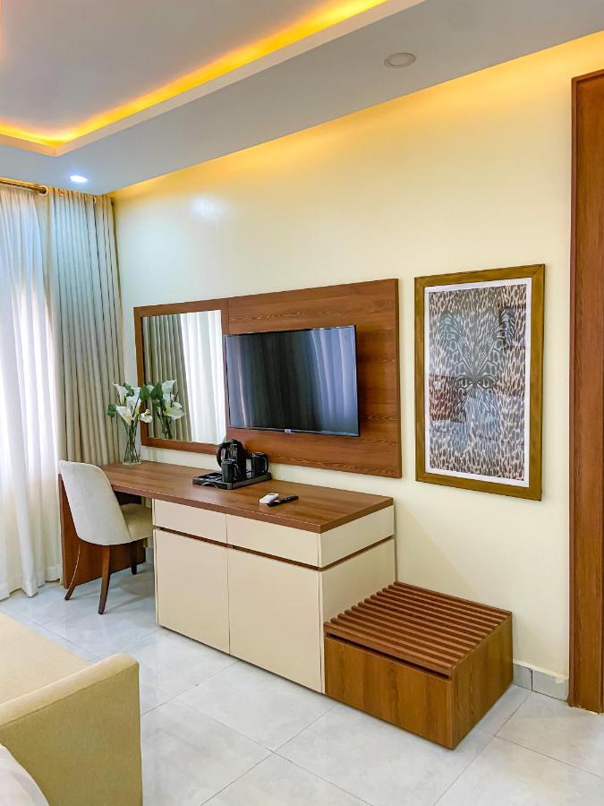 Plush Hotel,Αμπούζα Εξωτερικό φωτογραφία