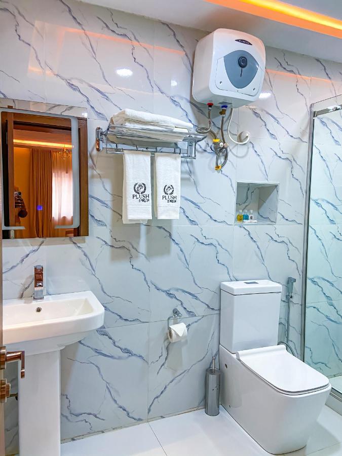 Plush Hotel,Αμπούζα Εξωτερικό φωτογραφία
