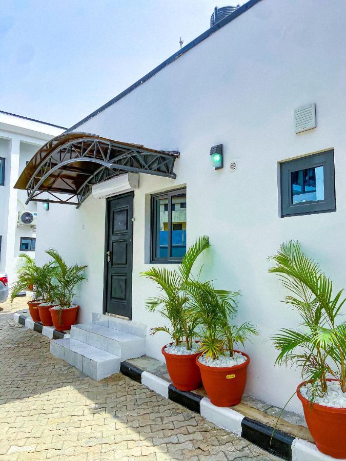Plush Hotel,Αμπούζα Εξωτερικό φωτογραφία